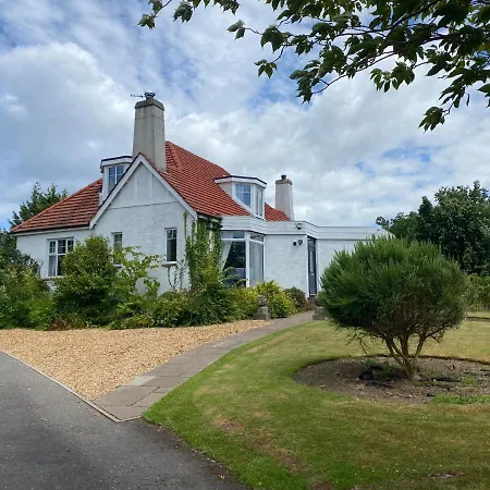 Gorgeous Family Home 15 Mins From City Centre Edinburgh-2
